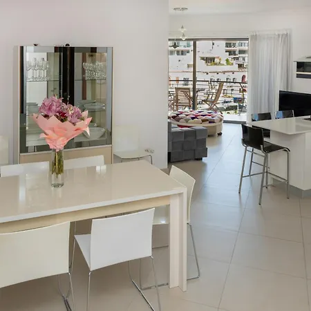 Bay View * Saint Julian's