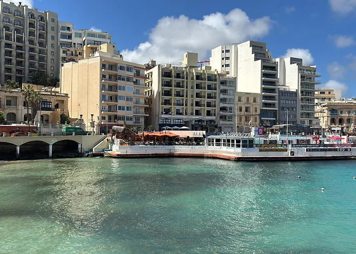 Bay View * St. Julian's