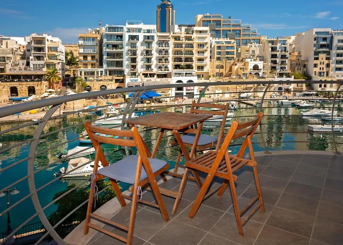 Bay View Apartament St. Julian's