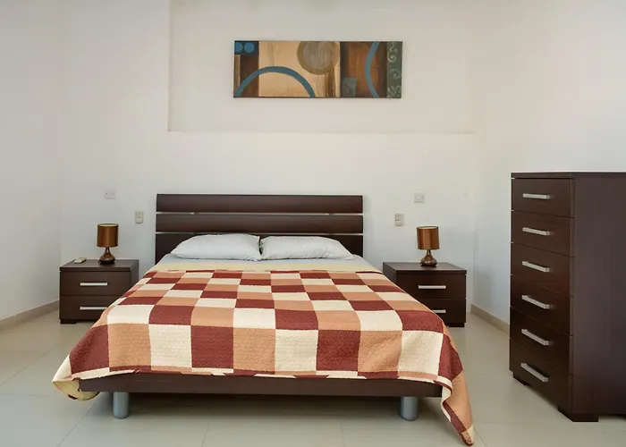 Bay View * St. Julian's