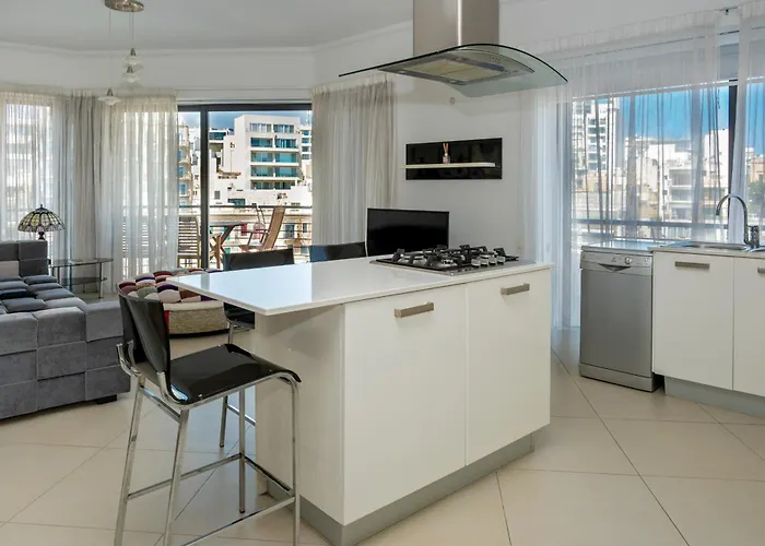 Bay View St. Julian's